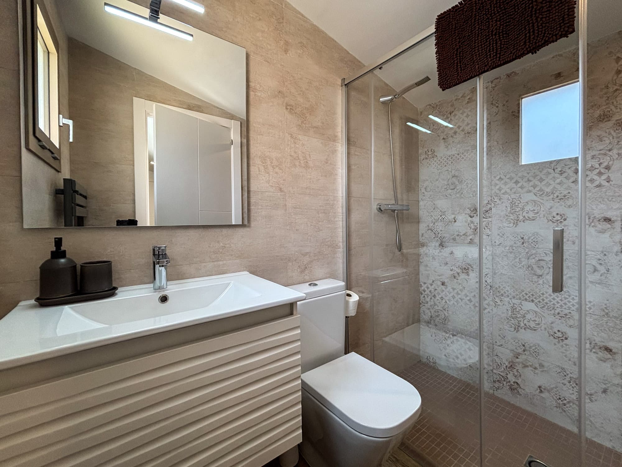 L'Apartament – bany